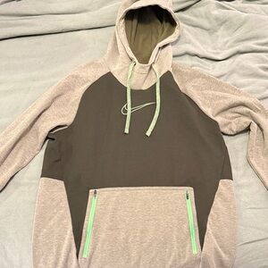 Nike Therma-Fit Hoodie